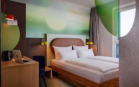 LyvInn Hotel Frankfurt